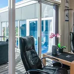 Vakantiehuis 10 person holiday home in Ebeltoft *