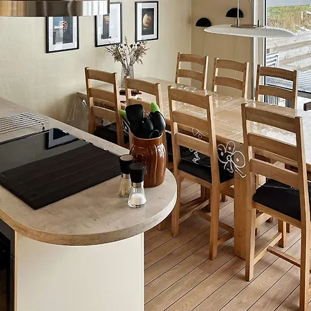 Holiday home 10 Person In *